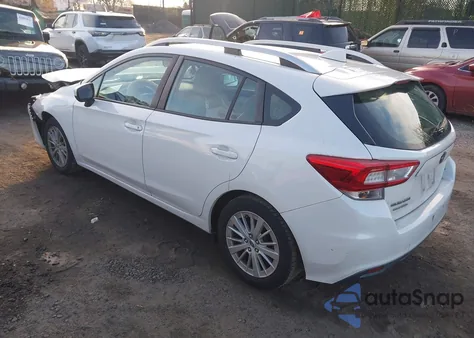 2018 Subaru Impreza 2.0I Premium z USA, uszkodzony, nr VIN 4S3GTAB66J3729195